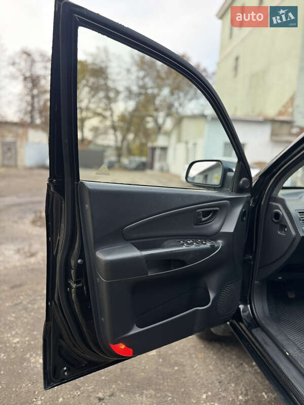 Внедорожник / Кроссовер Hyundai Tucson 2006 в Шостке