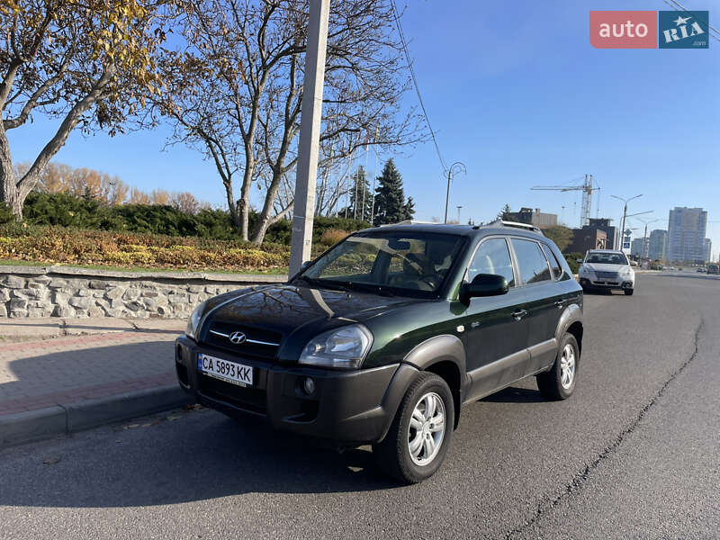 Внедорожник / Кроссовер Hyundai Tucson 2006 в Полтаве фото Внедорожник / Кроссовер Hyundai Tucson 2006 в Полтаве