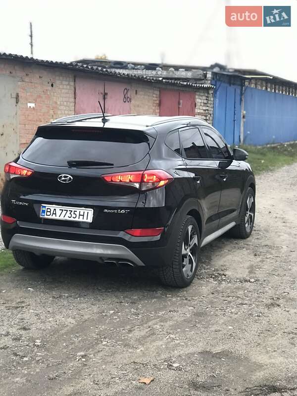 Позашляховик / Кросовер Hyundai Tucson 2016 в Кропивницькому