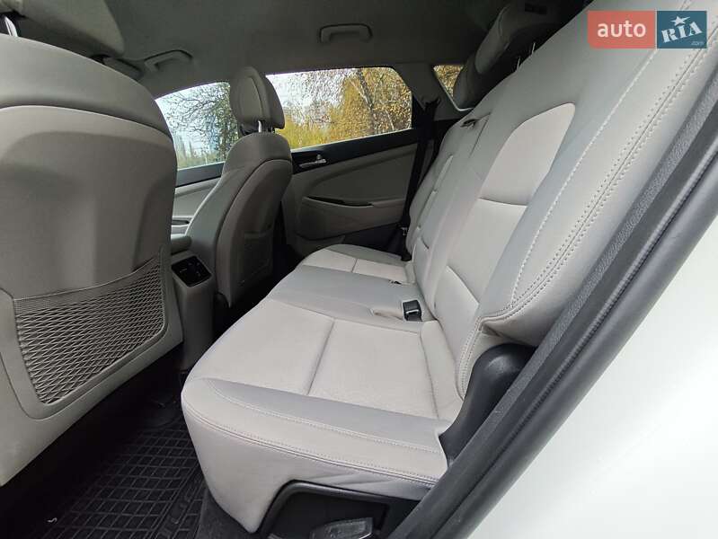 Внедорожник / Кроссовер Hyundai Tucson 2018 в Киеве фото 13 Внедорожник / Кроссовер Hyundai Tucson 2018 в Киеве