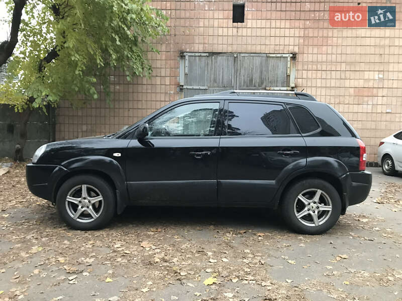 Внедорожник / Кроссовер Hyundai Tucson 2005 в Киеве