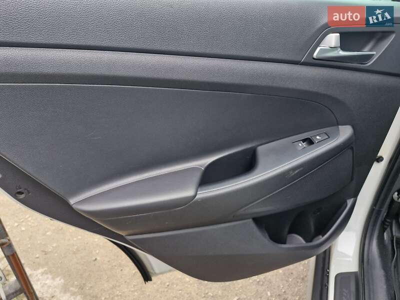 Внедорожник / Кроссовер Hyundai Tucson 2018 в Николаеве фото 13 Внедорожник / Кроссовер Hyundai Tucson 2018 в Николаеве