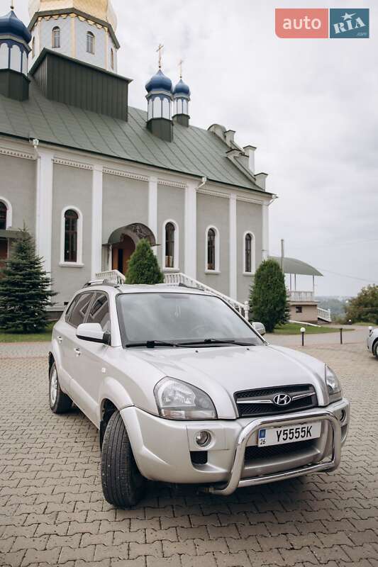Внедорожник / Кроссовер Hyundai Tucson 2009 в Черновцах фото 7 Внедорожник / Кроссовер Hyundai Tucson 2009 в Черновцах