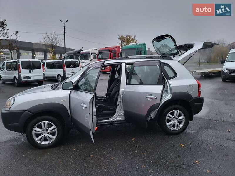 Внедорожник / Кроссовер Hyundai Tucson 2010 в Хмельницком
