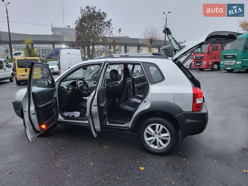 Внедорожник / Кроссовер Hyundai Tucson 2010 в Хмельницком