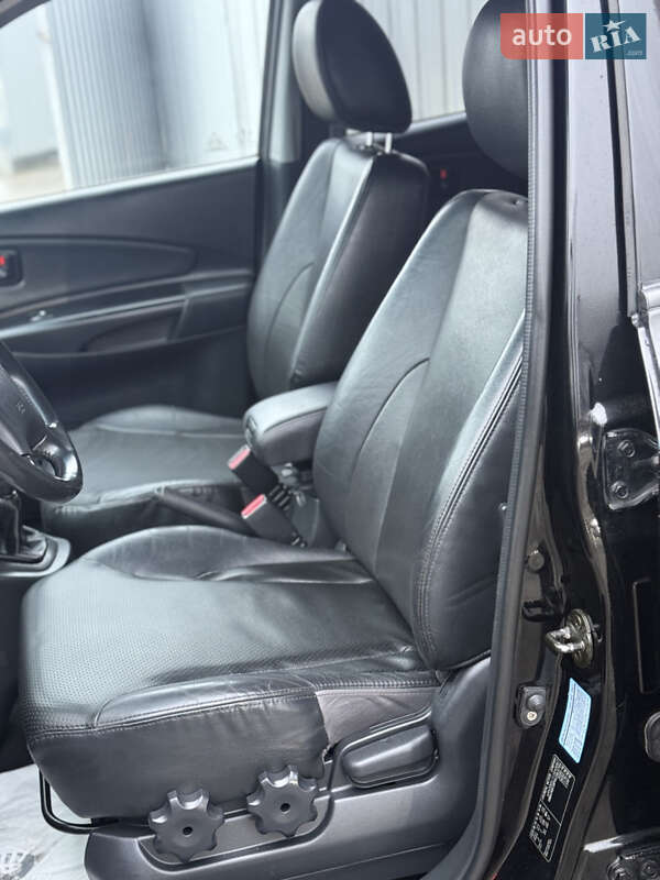 Внедорожник / Кроссовер Hyundai Tucson 2006 в Староконстантинове фото 27 Внедорожник / Кроссовер Hyundai Tucson 2006 в Староконстантинове