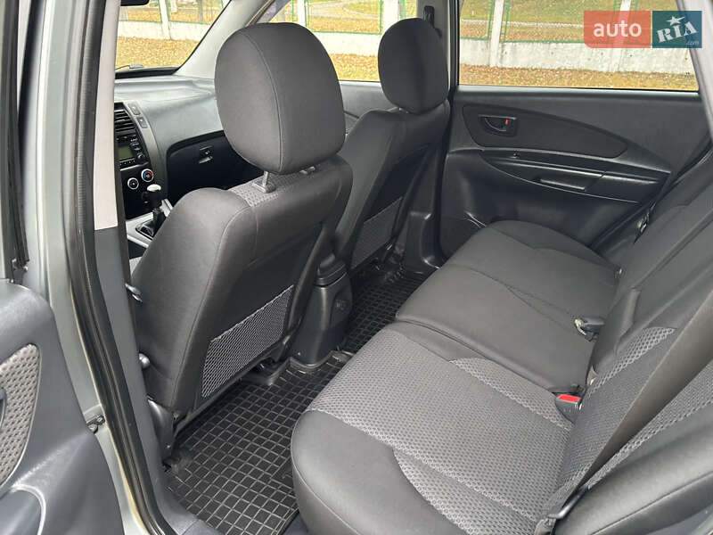 Внедорожник / Кроссовер Hyundai Tucson 2012 в Барышевке фото 14 Внедорожник / Кроссовер Hyundai Tucson 2012 в Барышевке