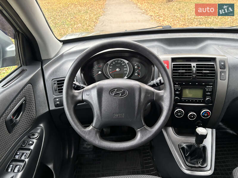 Внедорожник / Кроссовер Hyundai Tucson 2012 в Барышевке фото 23 Внедорожник / Кроссовер Hyundai Tucson 2012 в Барышевке