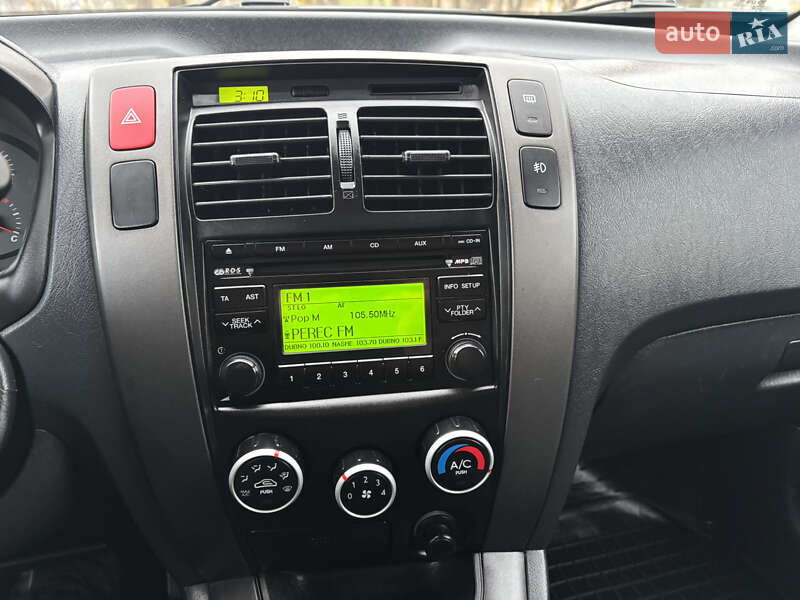 Внедорожник / Кроссовер Hyundai Tucson 2012 в Барышевке фото 26 Внедорожник / Кроссовер Hyundai Tucson 2012 в Барышевке