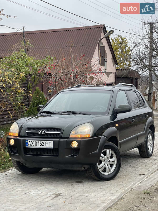 Внедорожник / Кроссовер Hyundai Tucson 2005 в Харькове фото Внедорожник / Кроссовер Hyundai Tucson 2005 в Харькове