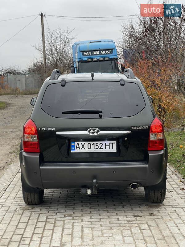 Внедорожник / Кроссовер Hyundai Tucson 2005 в Харькове фото 19 Внедорожник / Кроссовер Hyundai Tucson 2005 в Харькове