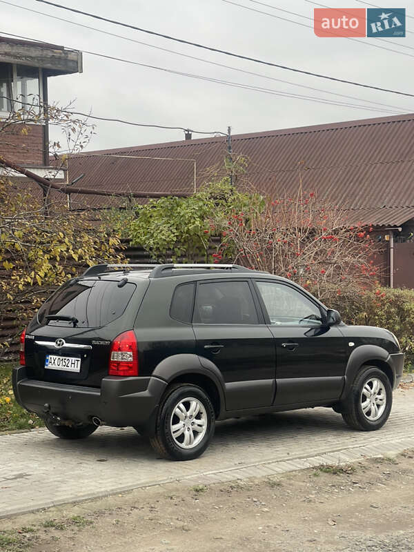 Внедорожник / Кроссовер Hyundai Tucson 2005 в Харькове фото 46 Внедорожник / Кроссовер Hyundai Tucson 2005 в Харькове