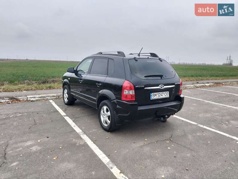 Внедорожник / Кроссовер Hyundai Tucson 2006 в Конотопе