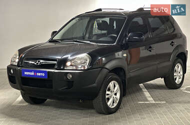 Позашляховик / Кросовер Hyundai Tucson 2011 в Києві