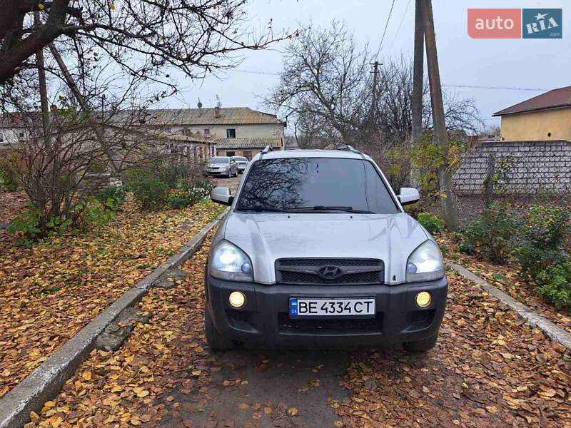 Внедорожник / Кроссовер Hyundai Tucson 2009 в Казанке