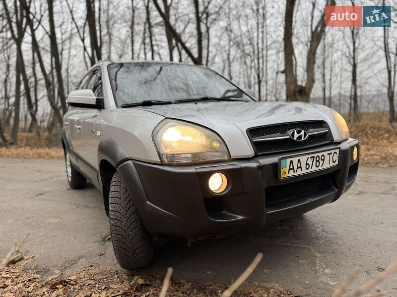 Внедорожник / Кроссовер Hyundai Tucson 2007 в Вороновице