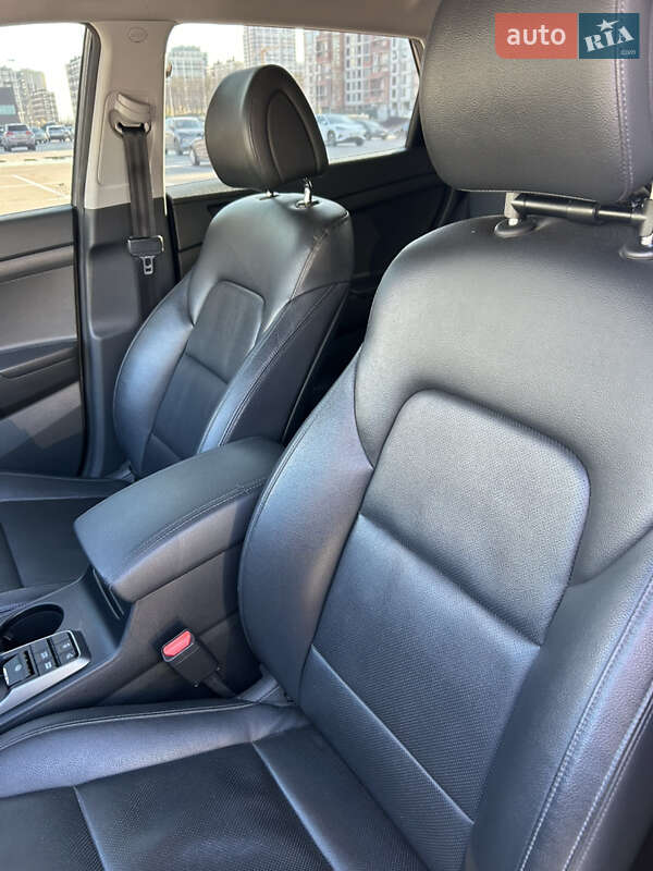 Внедорожник / Кроссовер Hyundai Tucson 2016 в Киеве