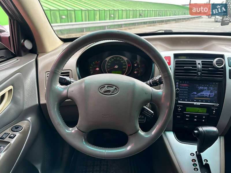 Позашляховик / Кросовер Hyundai Tucson 2007 в Києві