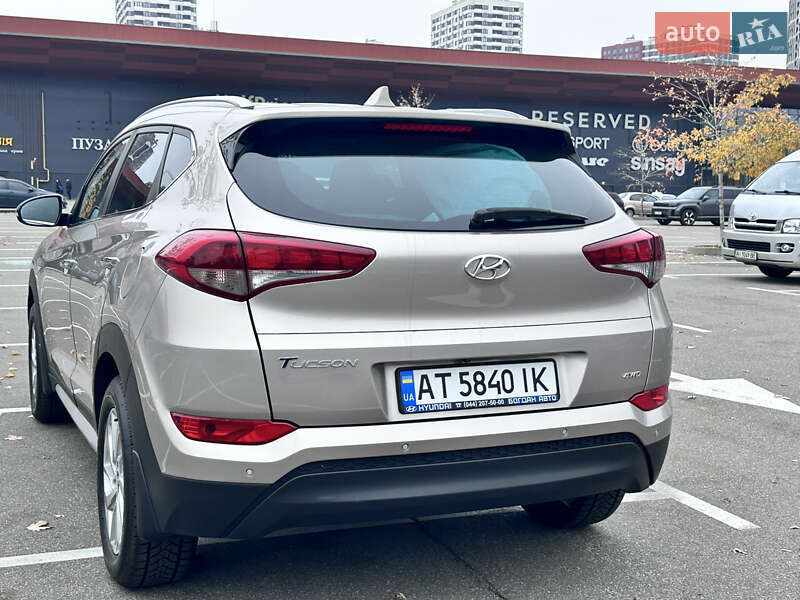 Внедорожник / Кроссовер Hyundai Tucson 2017 в Киеве