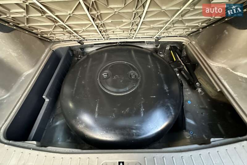 Внедорожник / Кроссовер Hyundai Tucson 2009 в Ивано-Франковске