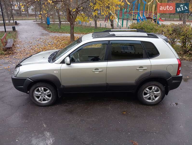 Внедорожник / Кроссовер Hyundai Tucson 2006 в Киеве