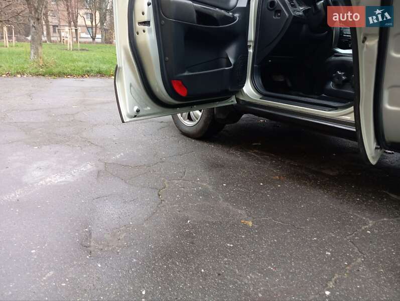 Внедорожник / Кроссовер Hyundai Tucson 2006 в Киеве