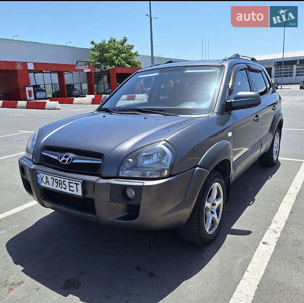 Внедорожник / Кроссовер Hyundai Tucson 2009 в Киеве фото 3 Внедорожник / Кроссовер Hyundai Tucson 2009 в Киеве