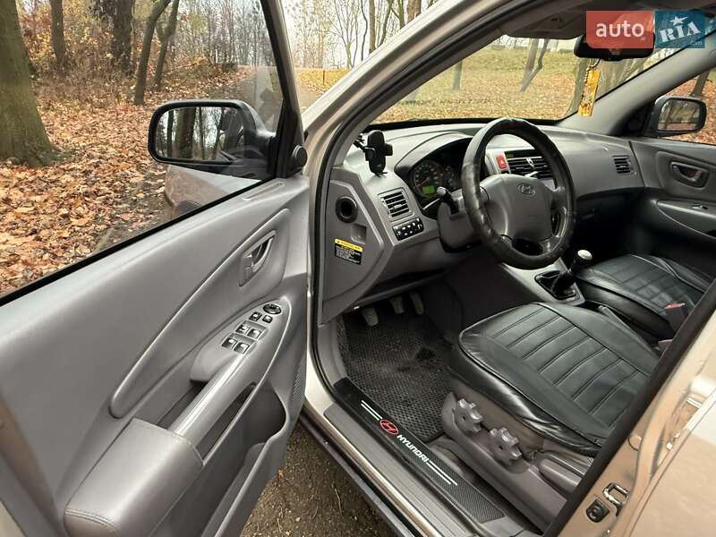 Внедорожник / Кроссовер Hyundai Tucson 2005 в Калуше