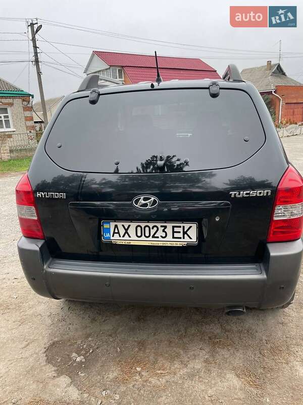 Внедорожник / Кроссовер Hyundai Tucson 2008 в Солоницевке