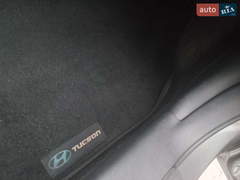 Внедорожник / Кроссовер Hyundai Tucson 2007 в Киеве фото 45 Внедорожник / Кроссовер Hyundai Tucson 2007 в Киеве