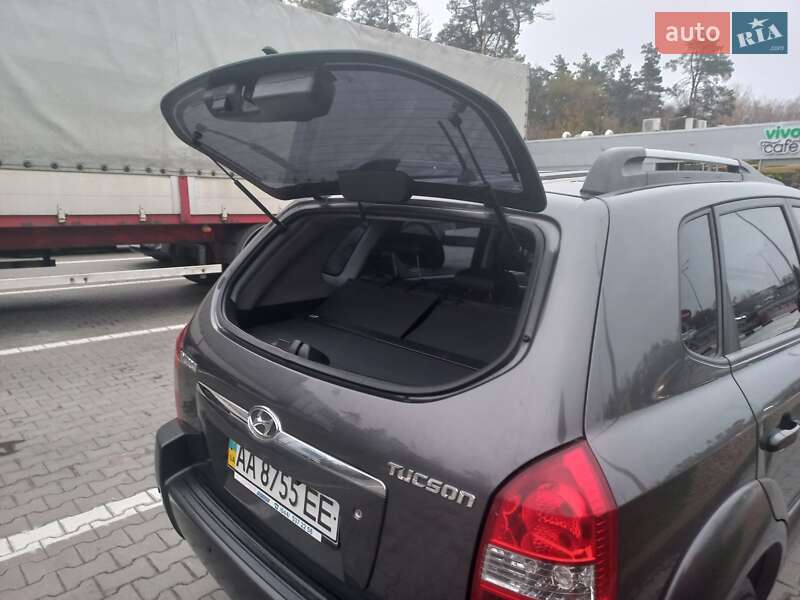 Внедорожник / Кроссовер Hyundai Tucson 2007 в Киеве фото 70 Внедорожник / Кроссовер Hyundai Tucson 2007 в Киеве