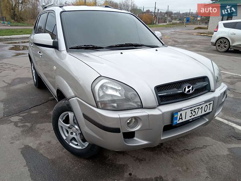 Внедорожник / Кроссовер Hyundai Tucson 2005 в Бердичеве фото 7 Внедорожник / Кроссовер Hyundai Tucson 2005 в Бердичеве