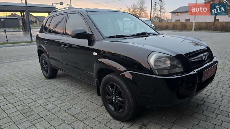 Внедорожник / Кроссовер Hyundai Tucson 2009 в Ивано-Франковске