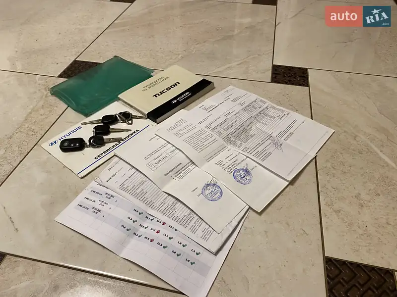 Внедорожник / Кроссовер Hyundai Tucson 2006 в Чернигове документ 2 фото Внедорожник / Кроссовер Hyundai Tucson 2006 в Чернигове документ