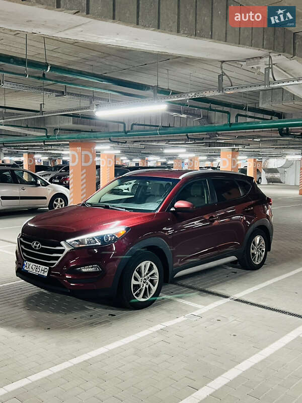 Внедорожник / Кроссовер Hyundai Tucson 2017 в Киеве