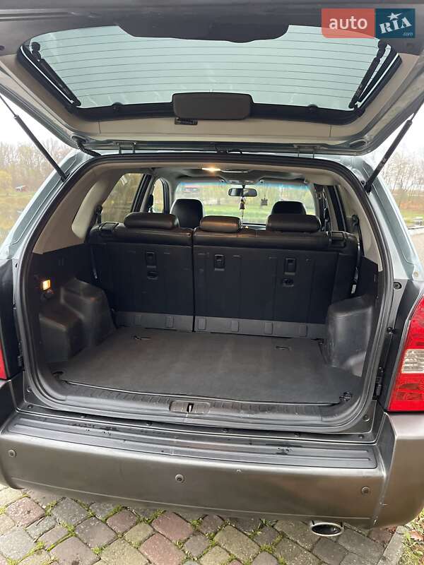 Позашляховик / Кросовер Hyundai Tucson 2008 в Івано-Франківську