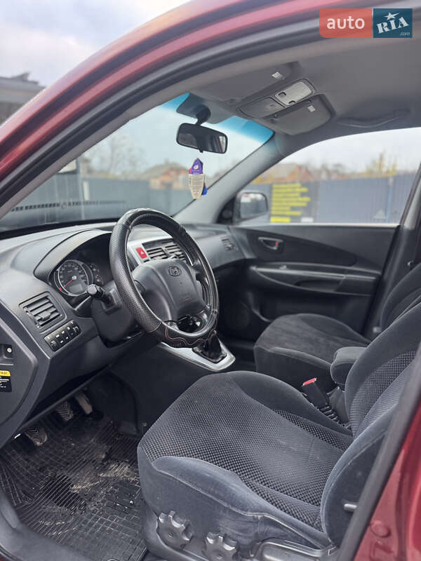 Внедорожник / Кроссовер Hyundai Tucson 2005 в Хмельницком