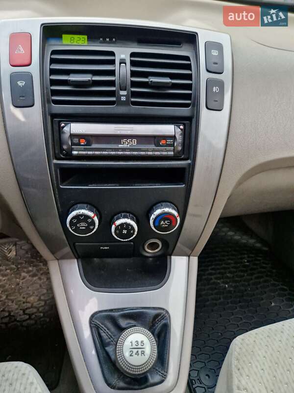 Внедорожник / Кроссовер Hyundai Tucson 2005 в Тячеве фото 11 Внедорожник / Кроссовер Hyundai Tucson 2005 в Тячеве