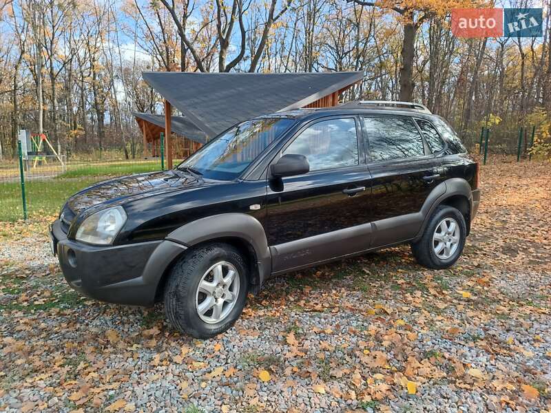 Внедорожник / Кроссовер Hyundai Tucson 2005 в Харькове фото Внедорожник / Кроссовер Hyundai Tucson 2005 в Харькове