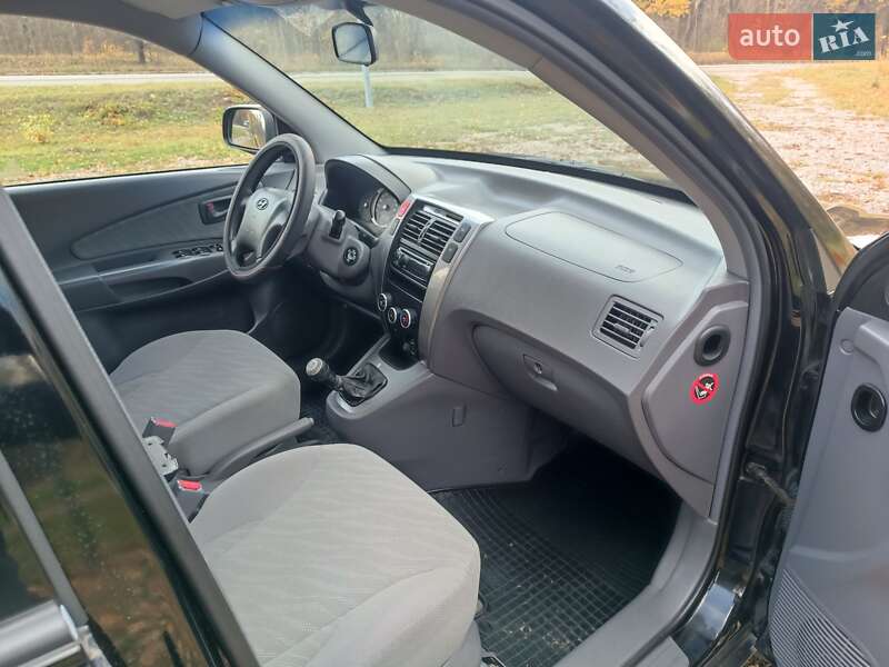 Внедорожник / Кроссовер Hyundai Tucson 2005 в Харькове фото 19 Внедорожник / Кроссовер Hyundai Tucson 2005 в Харькове