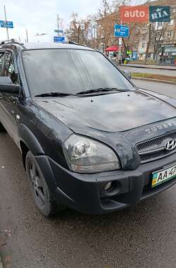 Позашляховик / Кросовер Hyundai Tucson 2008 в Києві