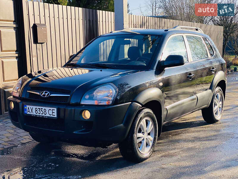 Внедорожник / Кроссовер Hyundai Tucson 2009 в Харькове фото 16 Внедорожник / Кроссовер Hyundai Tucson 2009 в Харькове