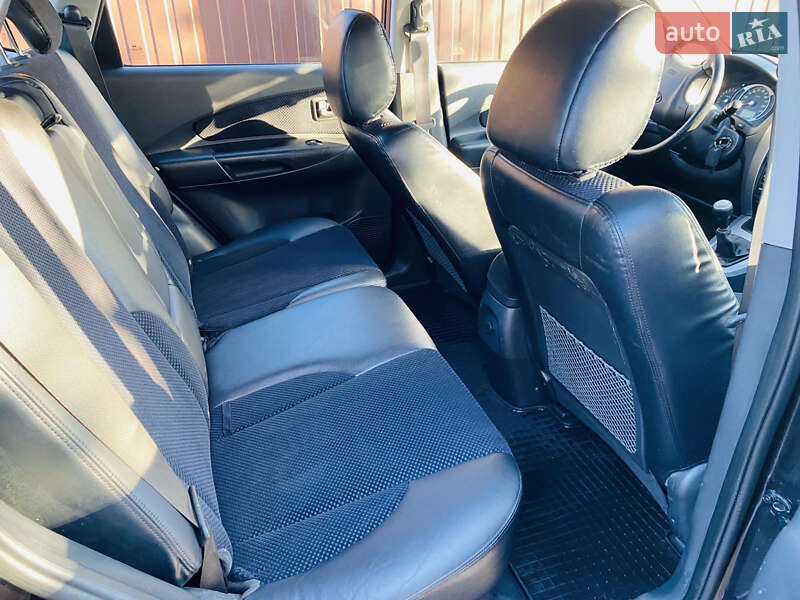 Внедорожник / Кроссовер Hyundai Tucson 2009 в Харькове фото 27 Внедорожник / Кроссовер Hyundai Tucson 2009 в Харькове