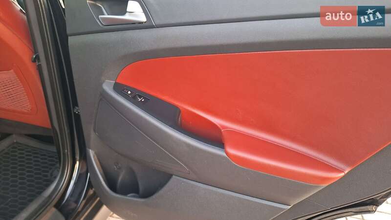 Внедорожник / Кроссовер Hyundai Tucson 2016 в Коломые