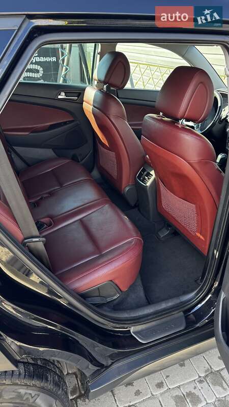 Внедорожник / Кроссовер Hyundai Tucson 2016 в Киеве