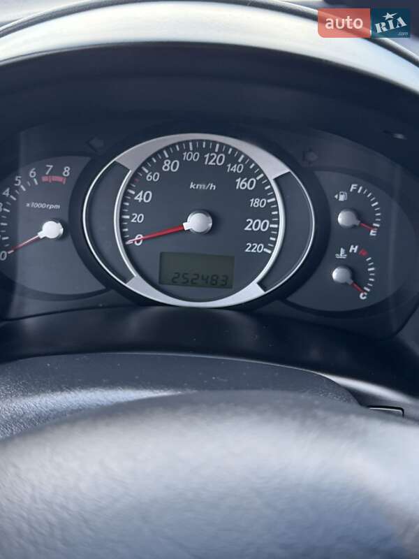 Внедорожник / Кроссовер Hyundai Tucson 2008 в Мене фото 8 Внедорожник / Кроссовер Hyundai Tucson 2008 в Мене