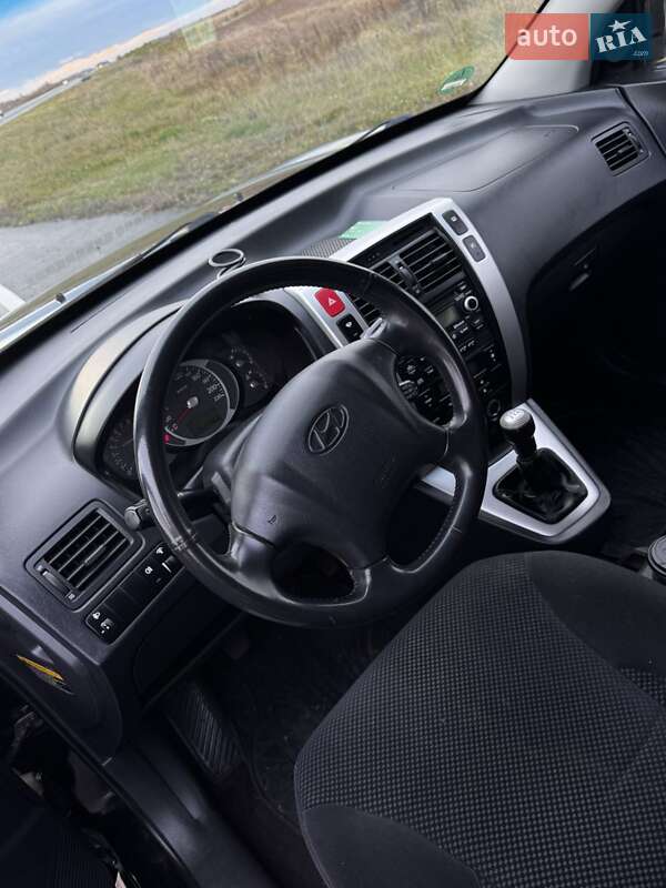 Внедорожник / Кроссовер Hyundai Tucson 2008 в Мене фото 9 Внедорожник / Кроссовер Hyundai Tucson 2008 в Мене