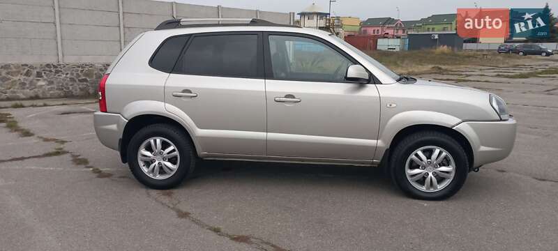 Внедорожник / Кроссовер Hyundai Tucson 2009 в Виннице