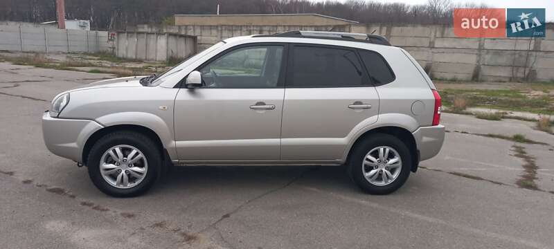 Внедорожник / Кроссовер Hyundai Tucson 2009 в Виннице