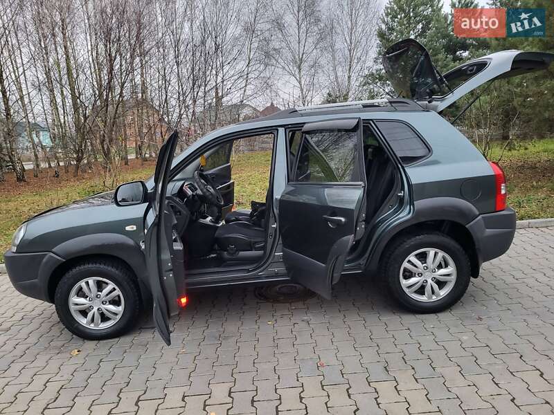 Позашляховик / Кросовер Hyundai Tucson 2012 в Хмельницькому фото 57 Позашляховик / Кросовер Hyundai Tucson 2012 в Хмельницькому